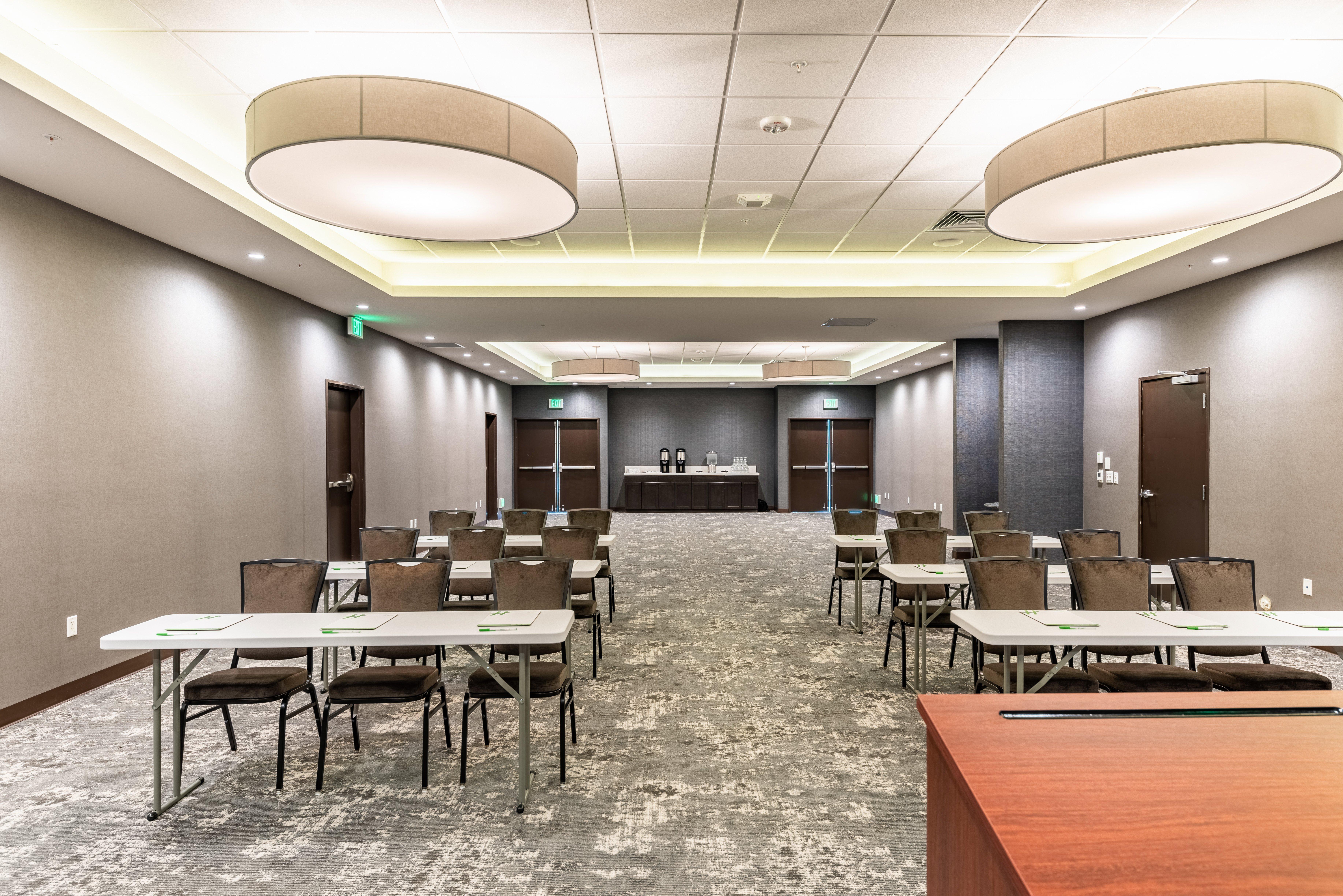 Holiday Inn Hotel & Suites Silicon Valley - Milpitas By Ihg Exterior foto